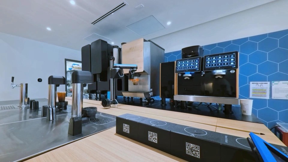 The robot bar in the Palo Alto store
